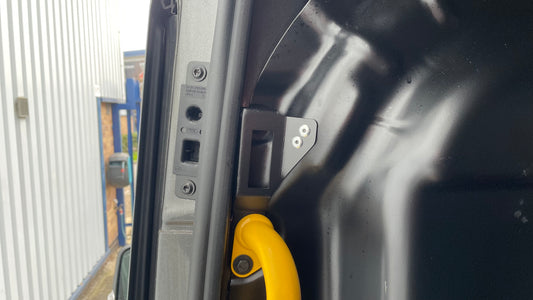 Ford Transit MK8 – Anti-Peel Thrust Pin